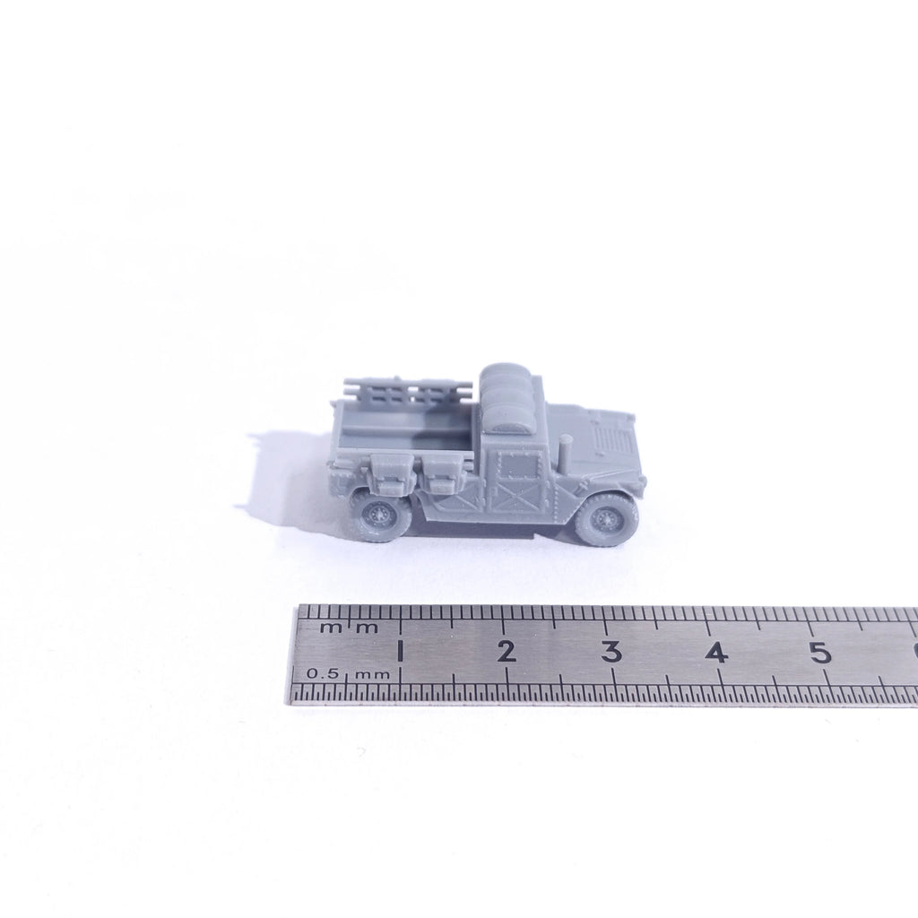 1/144 Scale HMWWV Cargo unpainted miniatures reisn Model kits