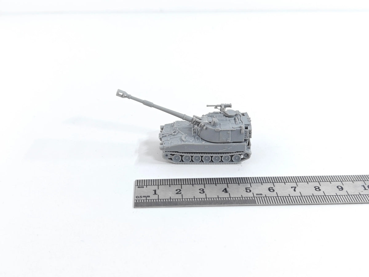1/144 Scale unpainted miniatures M109 Self-Propelled Model kitss