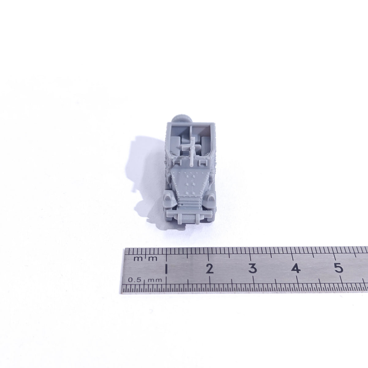 1/144 Scale M3A1 Scout Car unpainted miniatures reisn Model kits