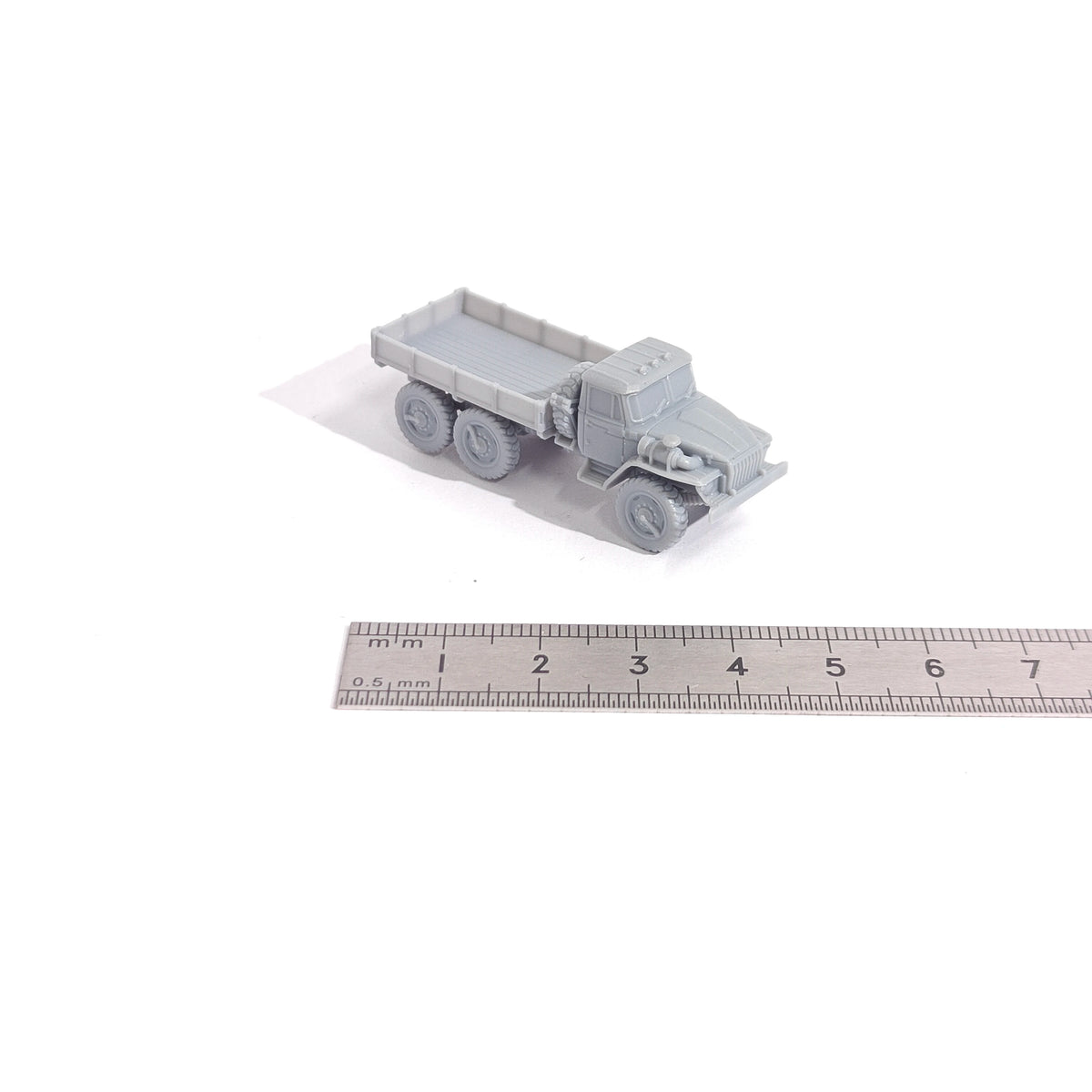 1/144 Scale Ural-4320 truck Unpainted Miniatures Reisn Model Kits