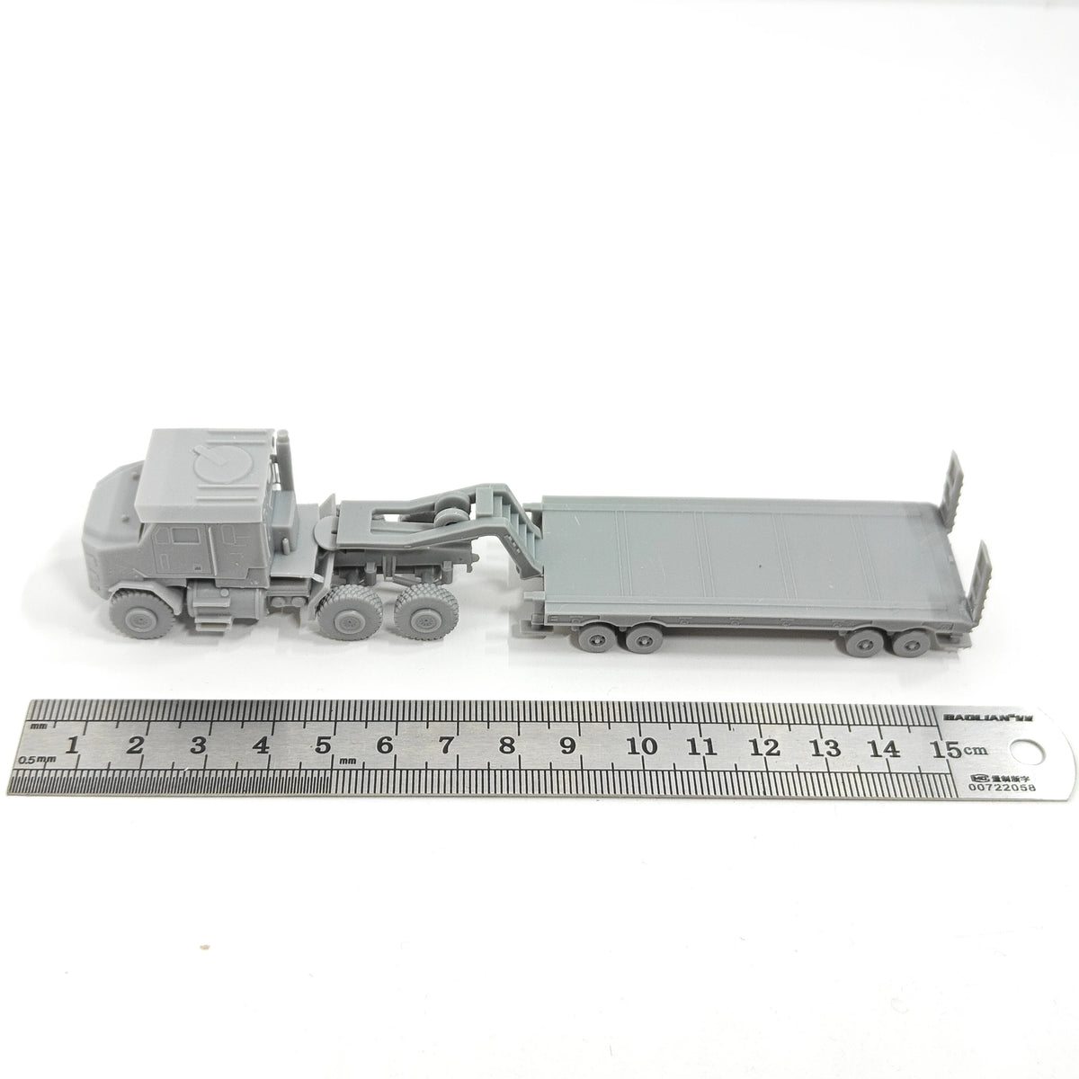 1/144 Scale Oshkosh M1070 Global 6X6 HET Model kits
