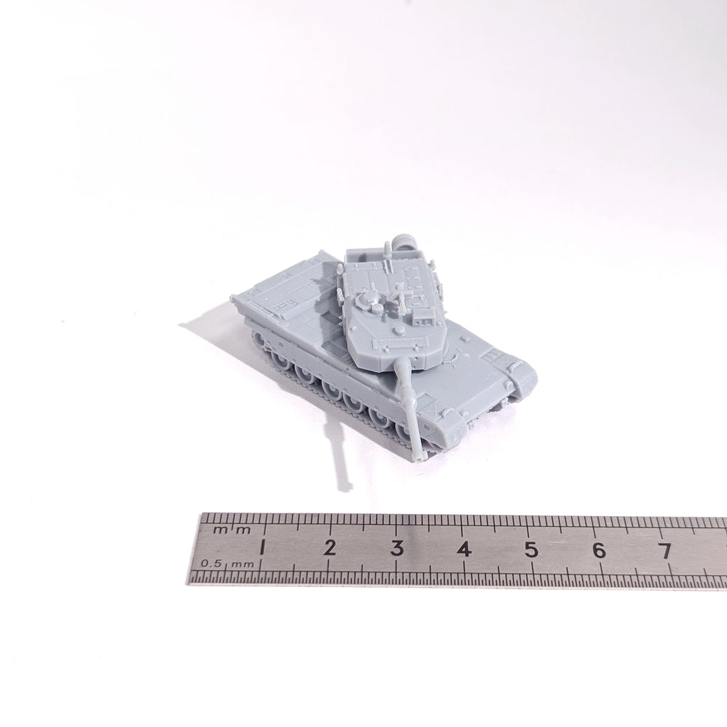 1/144 Scale Type 90 Kyu-Maru Main Battle Tank unpainted miniatures reisn Model kits