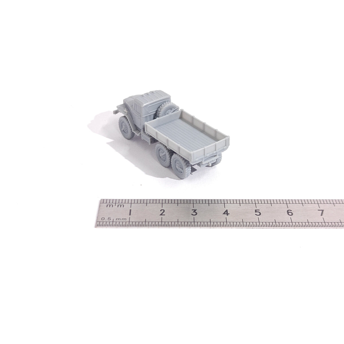 1/144 Scale Ural-4320 truck Unpainted Miniatures Reisn Model Kits
