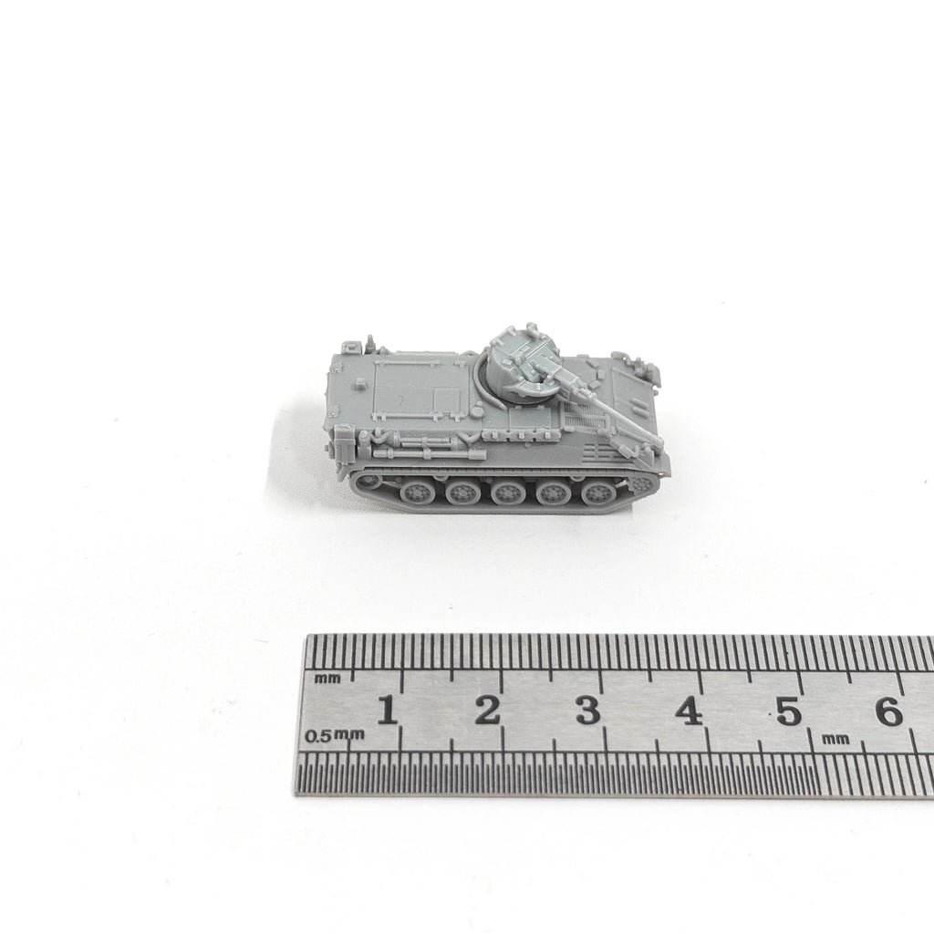 1/144 Scale 4K 4FA-G2 Armored Personnel Carrier Model kits