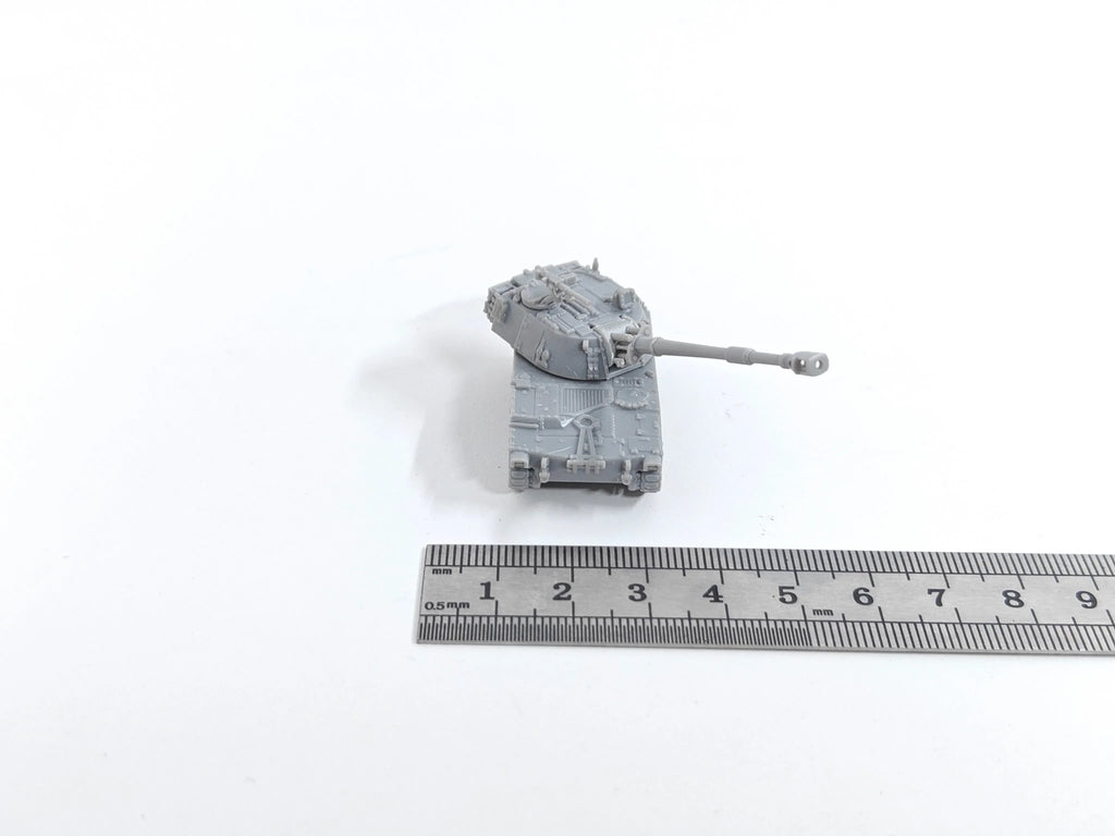 1/144 Scale unpainted miniatures M109 Self-Propelled Model kitss