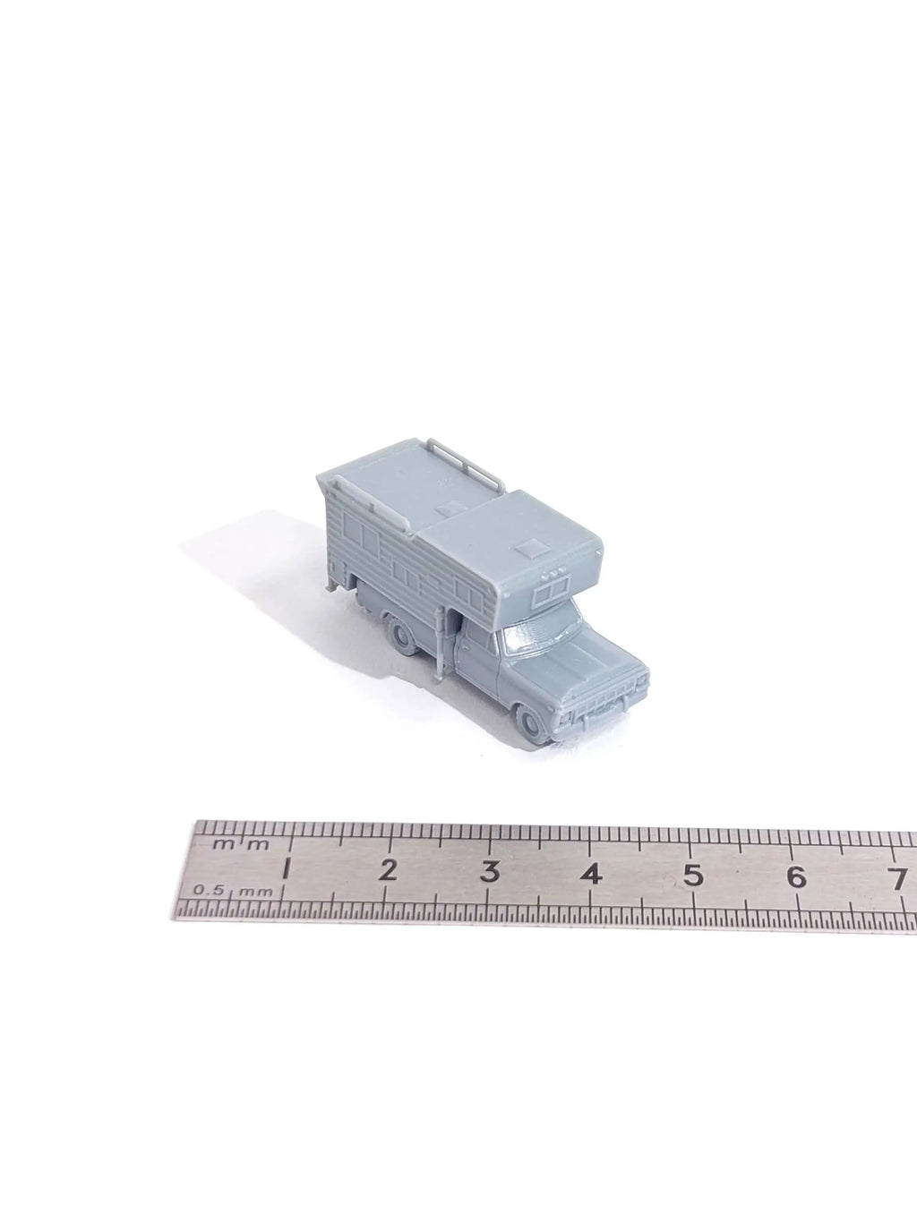 1/144 Scale Recreational Vehicle unpainted miniatures reisn model kits