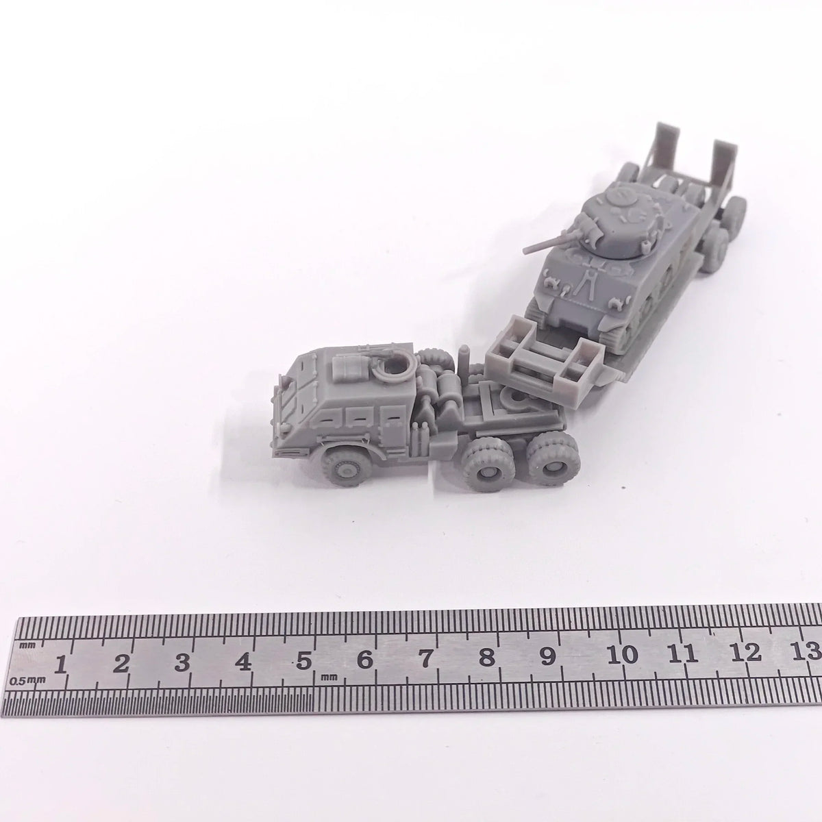 1/144 Scale unpainted miniatures M26 Dragon Wagon(NOT inclouding tank) just Wagon Model kits