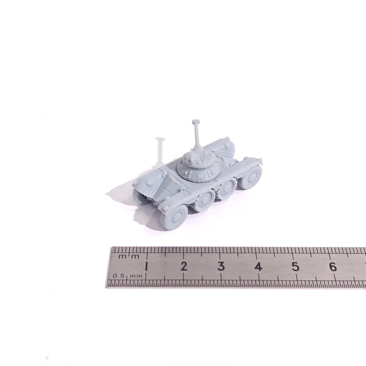 1/144 Scale Panhard EBR armoured car unpainted miniatures reisn Model kits