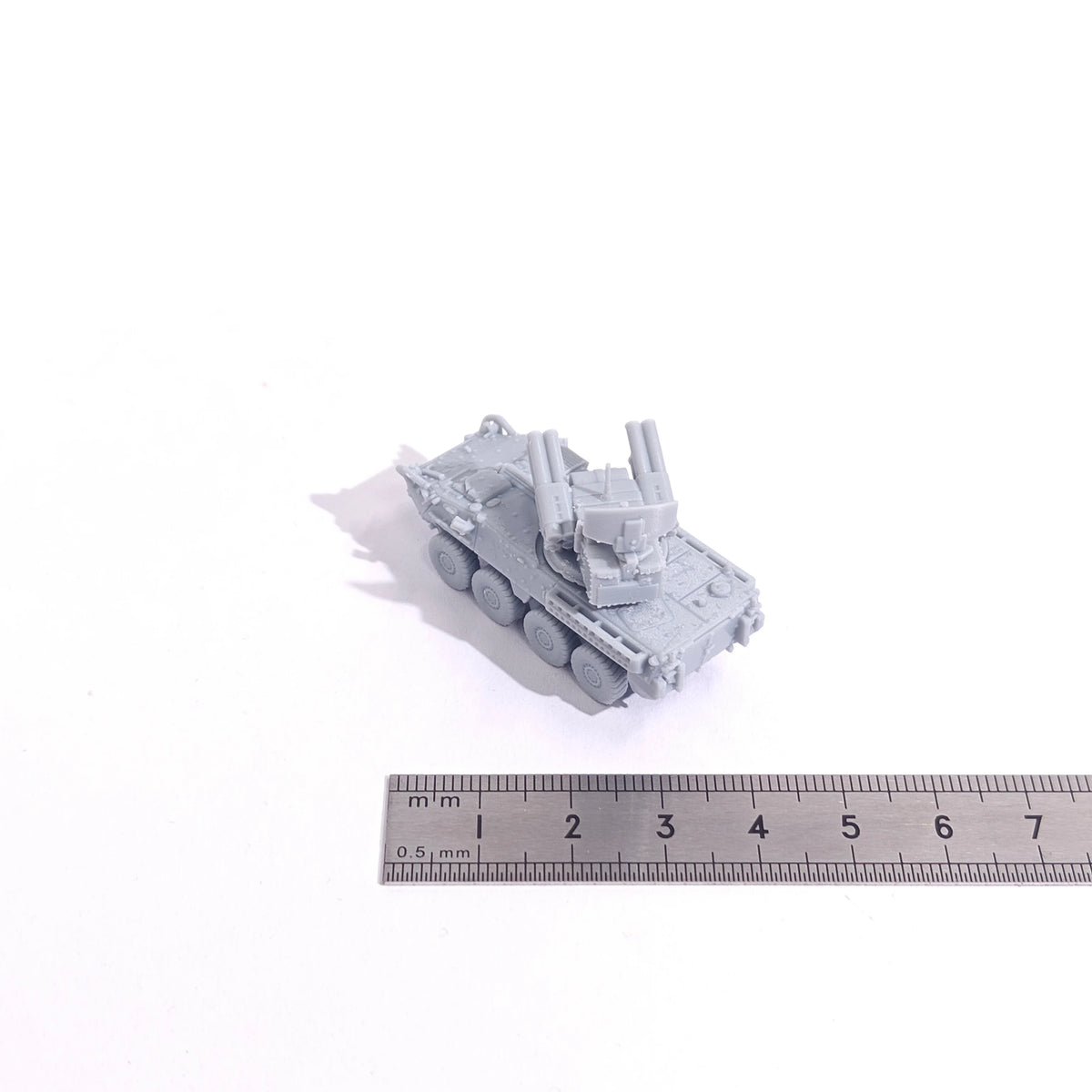1/144 Scale Stryker Short-Range Air Defense unpainted miniatures reisn Model kits