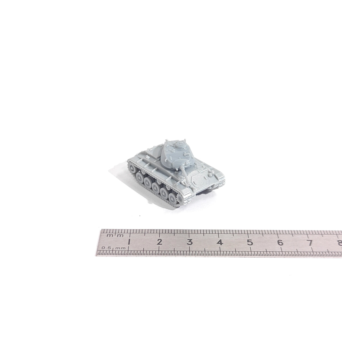 1/144 Scale M24 Chaffee Light Tank Unpainted Miniatures Reisn Model Kits