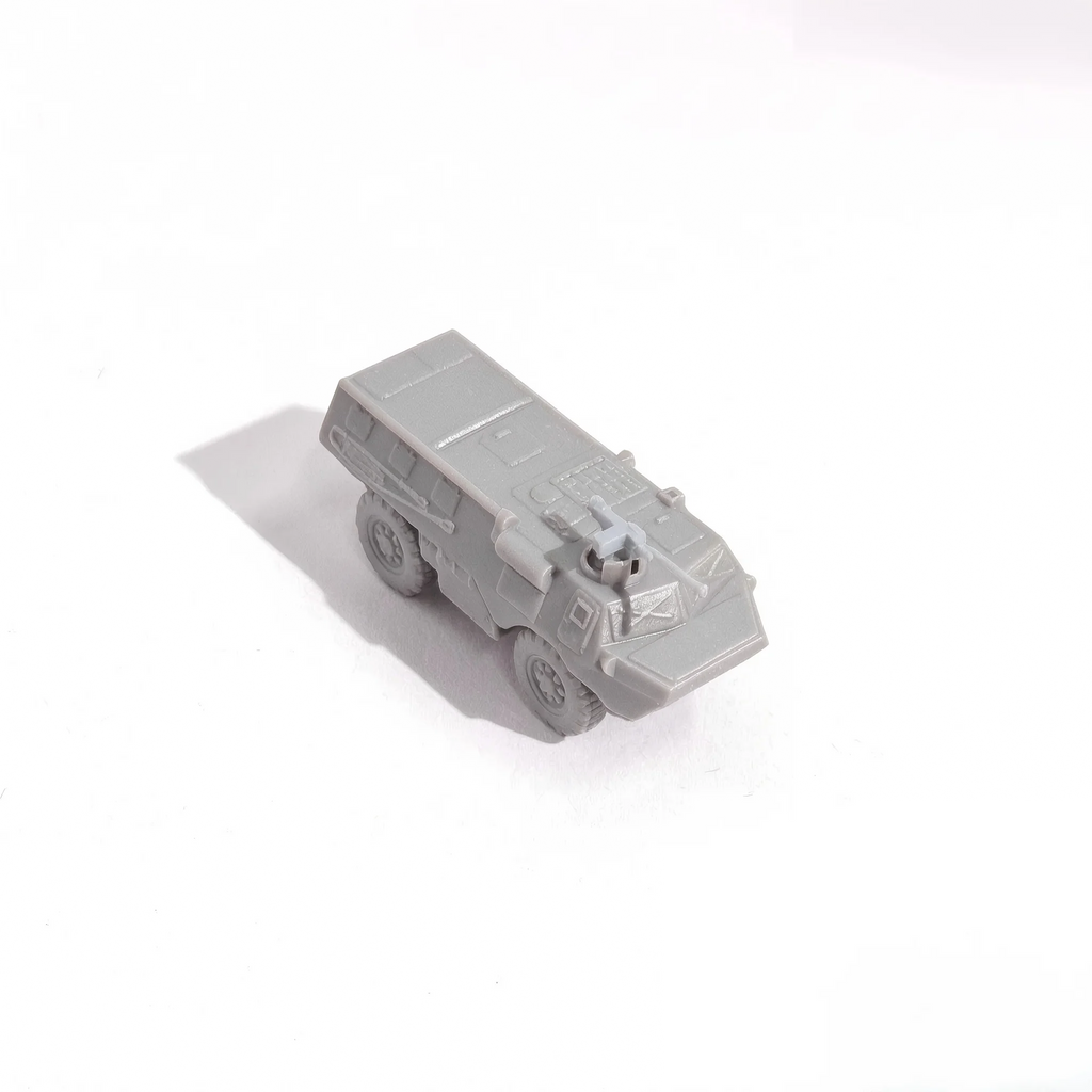 1/144 Scale Renault VAB wheeled APC unpainted miniatures reisn Model kits