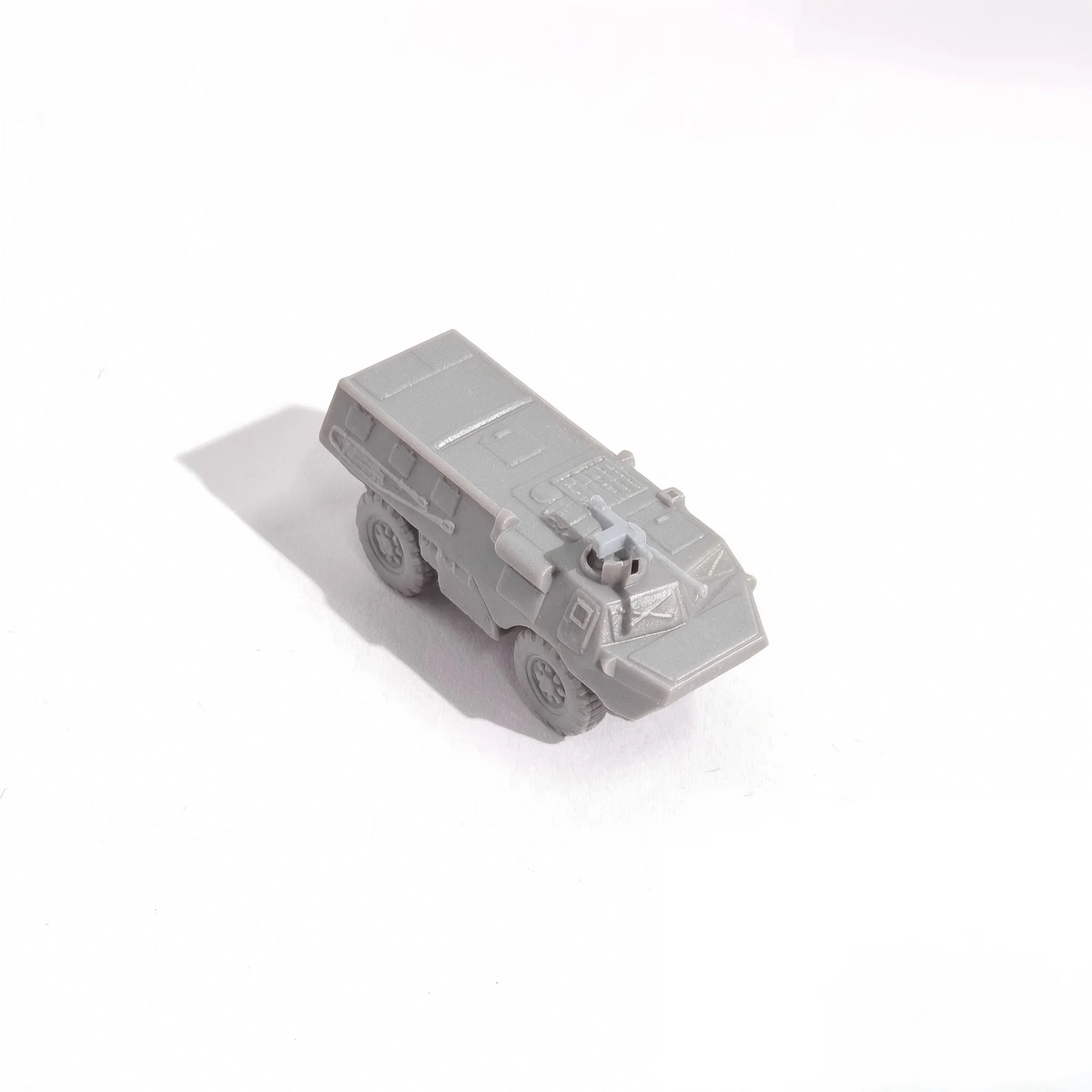 1/144 Scale Renault VAB wheeled APC unpainted miniatures reisn Model kits